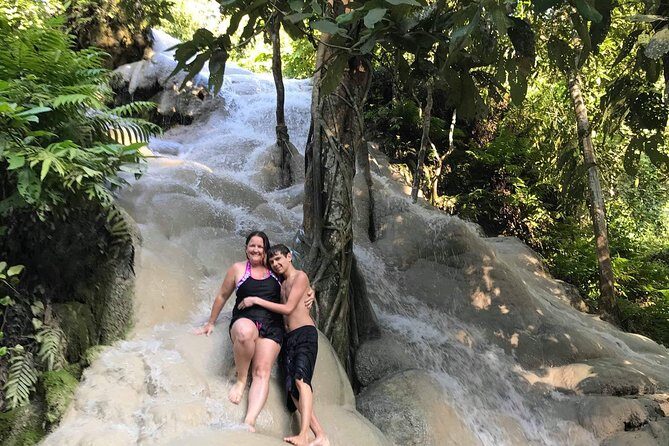 Private Chiang Mai Tour to Bua Thong Waterfalls and Ziplining - Who Should Consider This Tour?