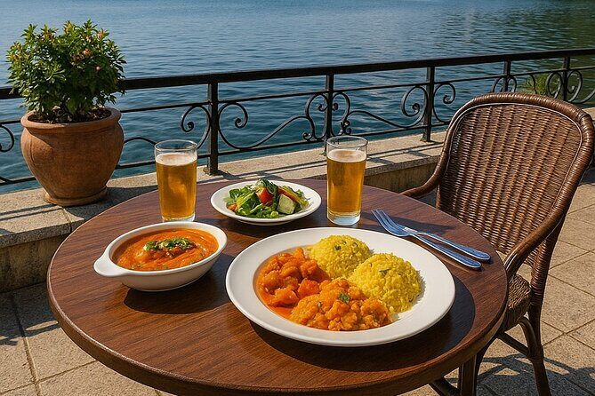 Private Day Trip to City Palace, Lake Pichola Temples in Udaipur - Visiting the Landmarks: A Detailed Look