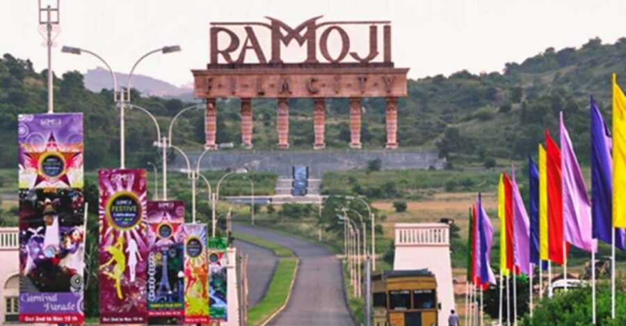 Private Daytrip to Ramoji Film City and Sanghi Temple by Car - A Deep Dive into the Daytrip: What to Expect