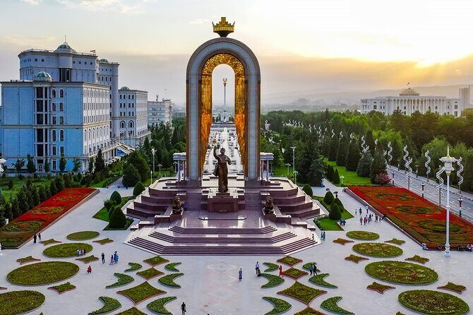 Private Dushanbe Guided Tour - Starting Point: The Ismoil Somoni Statue and Complex