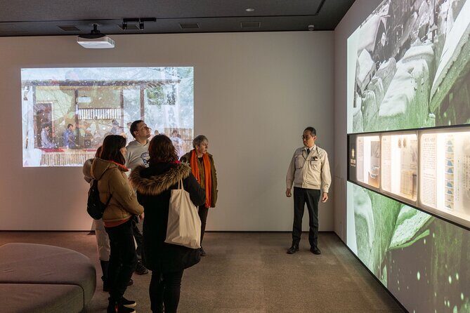 Private Guided Tour to Kimono Factory in Tokamachi - Exploring the Heart of Tokamachis Textile Heritage