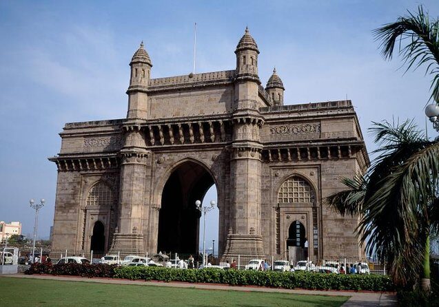 Private Guided Walking Tour in Fort & Colaba - Practical Details and How It All Adds Up