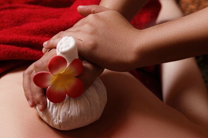 Private Herbal Compress Workshop with Massage in Thailand - Who Should Consider This Experience?