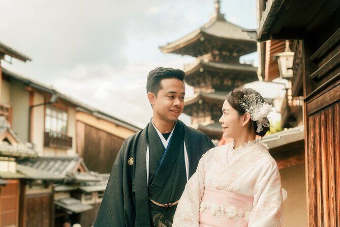 Private Photography Session Couple or Group in Kyoto Osaka Nara - Who Is This Tour Perfect For?