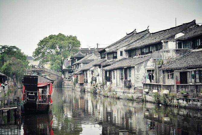 Private Round Trip Transfer to Fengjing Ancient Town from Shanghai - Who Should Consider This Tour?