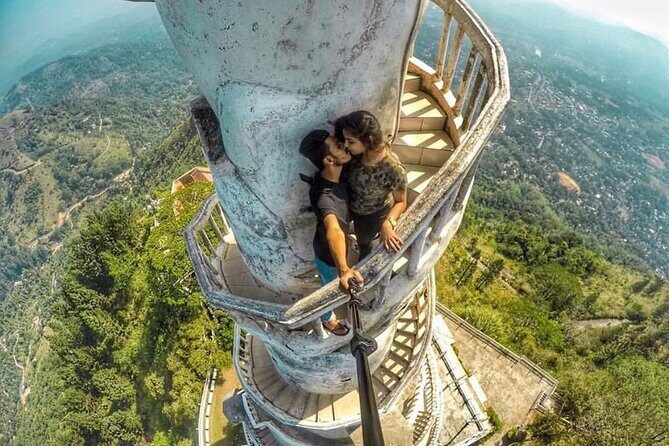 Private Sri Lanka Tour & Hike Experience to Ambuluwawa Tower - Exploring the Itinerary in Detail