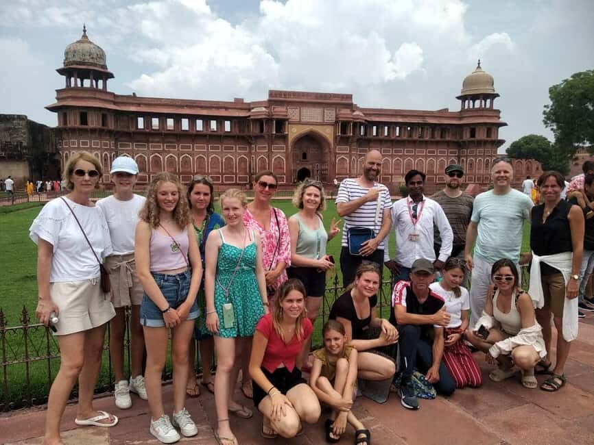 Private Taj Mahal & Agra Fort Day Tour By Car From New Delhi - Visiting the Taj Mahal: An Iconic Wonder