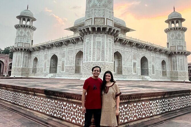 Private Taj Mahal and Agra Day Trip from Delhi by Car with Lunch - Practical Considerations