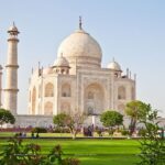Private Taj Mahal Tour from Delhi by Super-Fast Train - Exploring Local Markets and Final Transfer