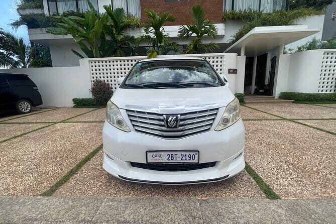 Private Taxi SiemReap to PhnomPenh Or From PhnomPenh to SiemReap One way only - Why Choose This Service Over Others?