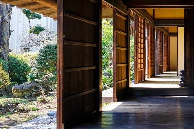 Private Tour - Thousands of lucky cats! Go by tram, Gotokuji Tour - The Sum Up: Who Will Love This Tour?