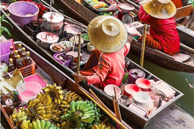 Private Tour to Maeklong Railway Market and Floating Market - A Deep Dive into the Experience