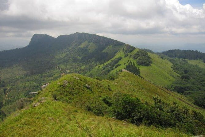 Private Trekking Tour at Hantana Mountain - Why Choose This Trek?