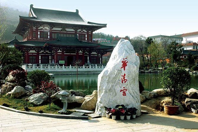 Private Xi'an History Day Tour:Terracotta Warriors Huaqing Palace - FAQ
