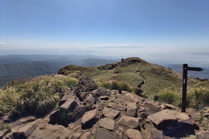 Private Yangmingshan Hiking Day Tour from Taipei - Who Will Love This Tour?