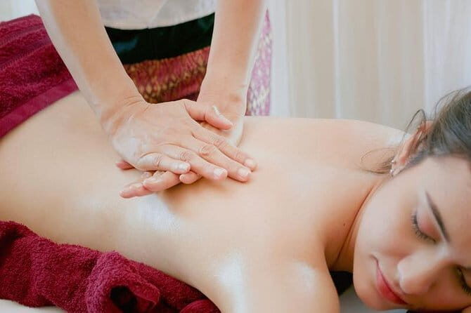 Rest And Relax Massage - Classic Oil Massage in Asok, Sukhumvit - Who Should Consider This Experience?