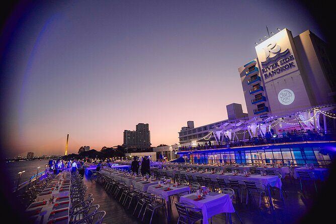 Riverside Carnival Dinner Cruise Bangkok - Who Should Consider This Experience?
