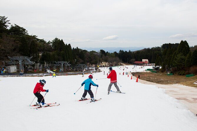 Rokko Snow Park Winter Ski and Arima Onsen Day Tour from Osaka - FAQ