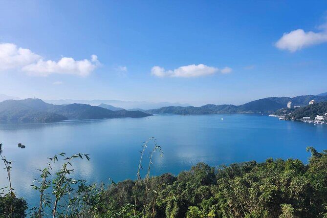 Round Trip Sun Moon Lake Private Tour from Taipei - Who Will Appreciate This Tour?