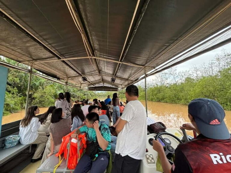 Sabah: Weston Wetland River Cruise with Dinner - Frequently Asked Questions