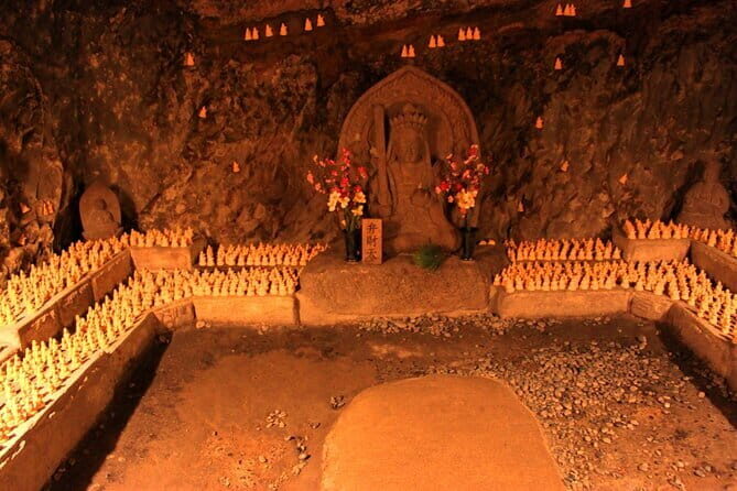 Sacred Giants and Hidden Caves: A Kamakura Journey Through Time - In-Depth Look at the Itinerary