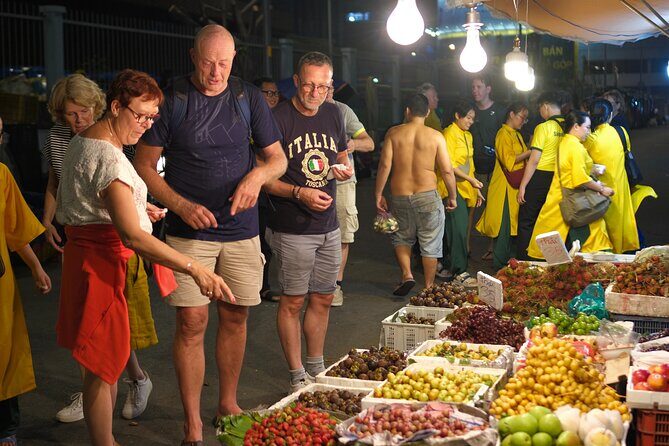 Saigon Sight & Food Tour By Night (Private Tour) - What to Expect from the Food