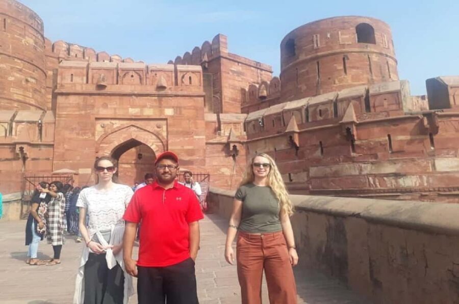 Same day Taj Mahal and Agra fort tour from Pune - Transportation and Comfort