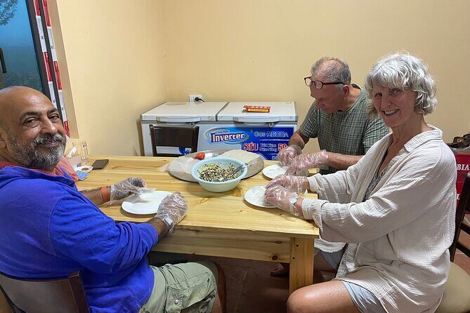 Sapa 3D2N Homestay and Hotel Experience by Limousine Bus - Day 2: Trekking the Rice Terraces and Visiting Villages