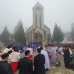 SAPA HALF DAY: Visit museum, Pagoda, Stone church & Market - Practical Details and What to Expect