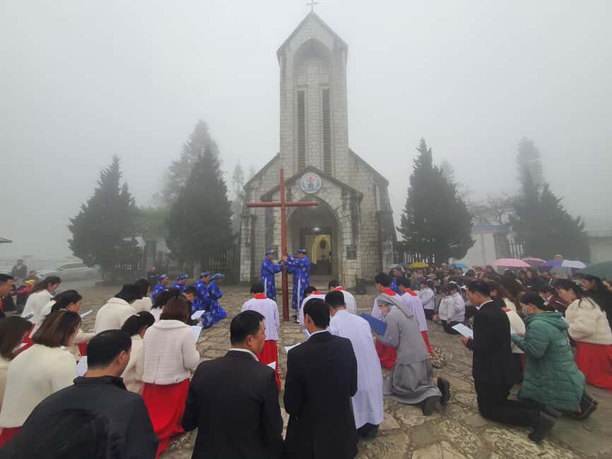 SAPA HALF DAY: Visit museum, Pagoda, Stone church & Market - Practical Details and What to Expect