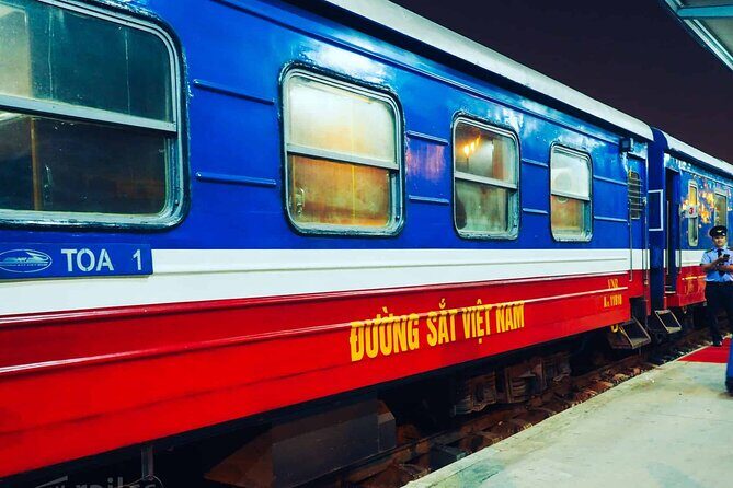 Sapa Tour 2 Days 1 Night (1 Night Hotel + 2 Nights on Train) - Who Should Consider This Tour?