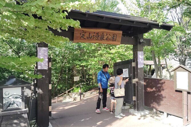 Sapporo: Jozankei Onsen Walk with Temple & Cave Visit - A Detailed Look at the Jozankei Onsen Walk