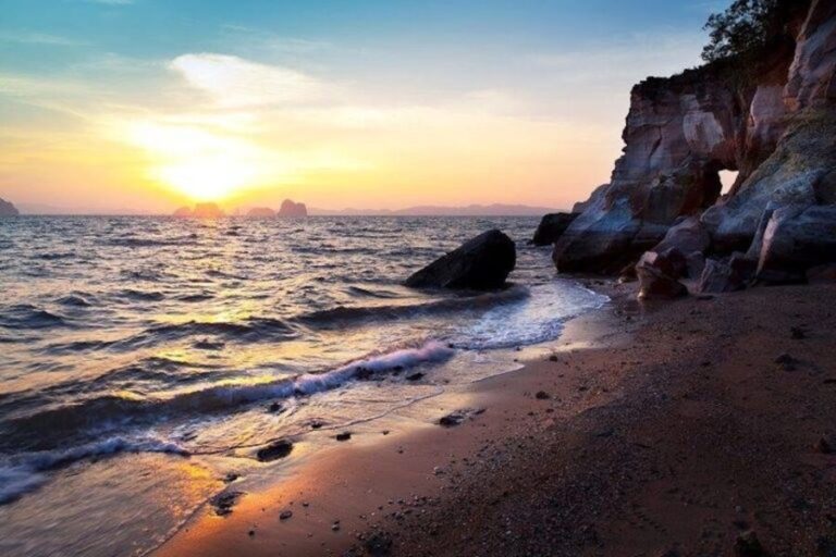 Sea Kayaking in Ao Thalane & Optional Full-Day Hong Island - The Heart of the Tour: Exploring Thalane Bay’s Mangrove Ecosystem