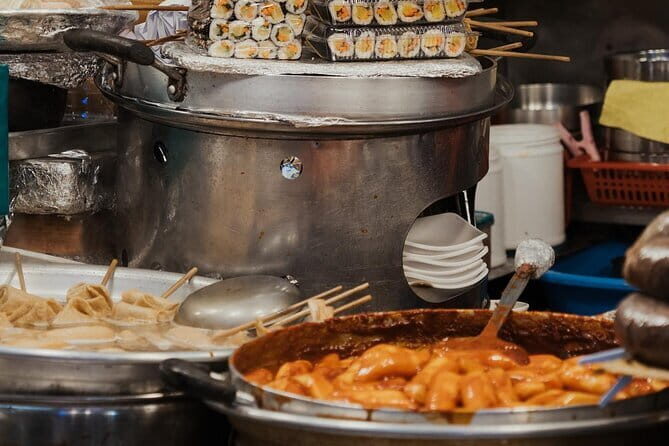 Seoul City Night View and Foodie Walking Tour - Detailed Review of the Seoul Night View and Foodie Tour