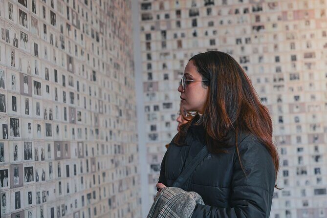 Seoul History Tour: Dark Past & Market Street Flavors