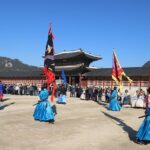 Seoul Layover Private Tour from Incheon Airport - Transportation and Guide Experience