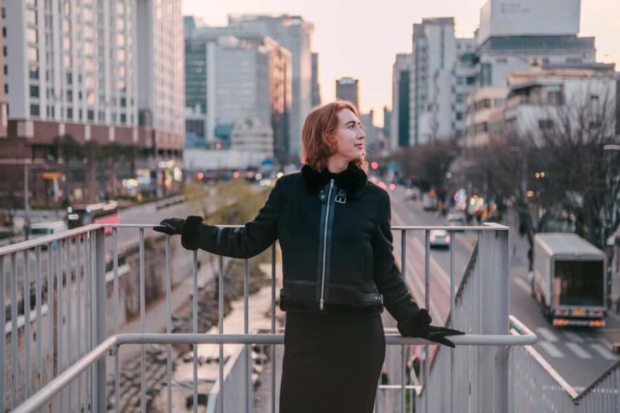 Seoul: Street Photoshoot and Hidden Gem History Walking Tour - A Deep Dive into the Seoul Street Photoshoot and Hidden Gem Tour