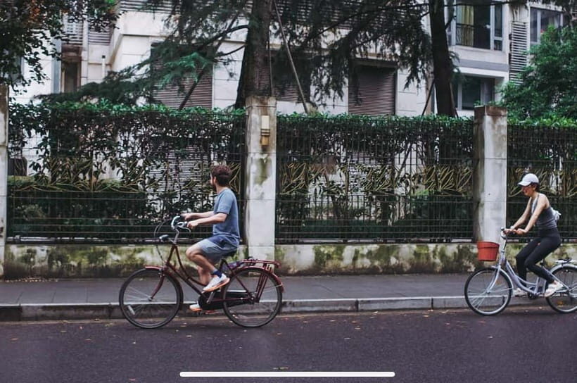 Shanghai: Half-Day Guided Bike Tour with Snacks - Why This Tour Works Well for Different Travelers
