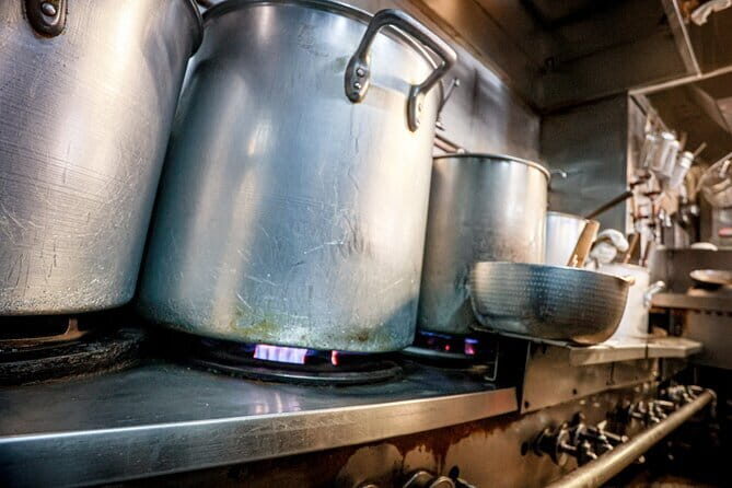 Shinjuku Ramen Crawl  Taste the Best of Ramen Shops 1.5h - A Deep Dive into the Ramen Crawl Experience