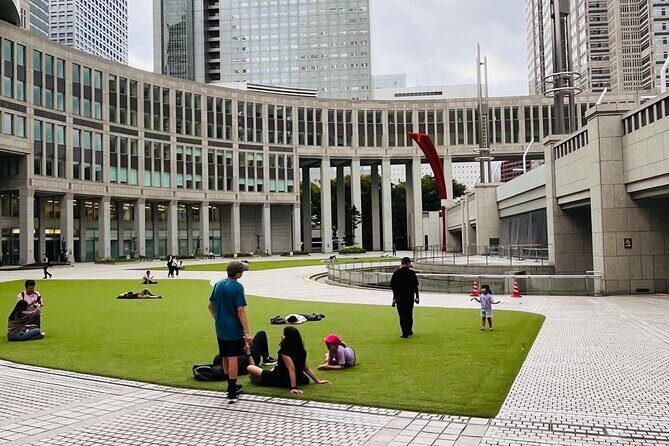 Shinjuku Tokyo Metropolitan observation and Shibuya Walking Tour - Breakdown of the Itinerary