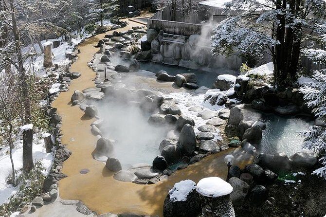 Shirakawago(UNESCO world heritage)/ Onsen / Hiking / 1day tour - Practical Details That Matter
