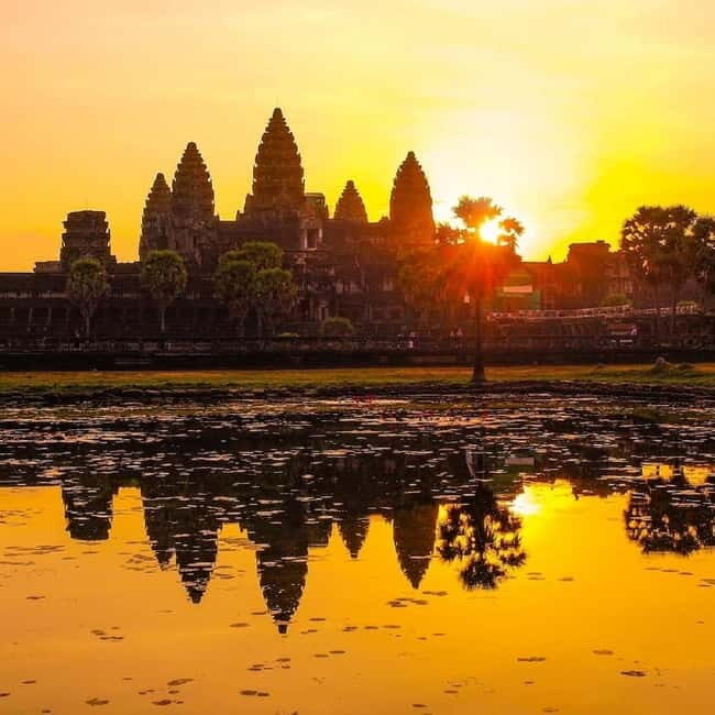 Siem Reap: 2-Day Angkor Tour with Spanish-Speaking Guide - The Value of a Guided Tour in Siem Reap