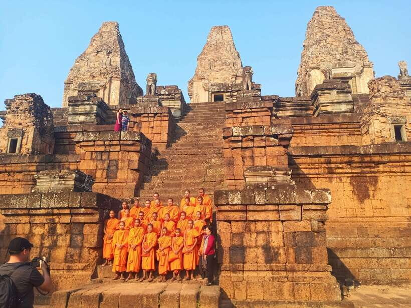 Siem Reap: Angkor Wat and Banteay Srei Temple Day Tour - What Makes This Tour Stand Out?