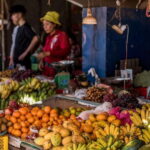 Siem Reap: Night Market Street Food Tour with Dinner - Exploring Siem Reap’s Night Market with a Food Tour