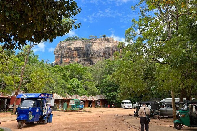 Sigiriya Fortress & Dambulla Day Tour From Colombo, Bentota Area - A Deep Dive into the Journey: What to Expect from This Full-Day Tour