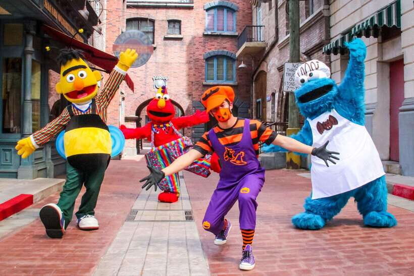 Singapore: Universal Studios Singapore Entry Ticket - A Deep Dive into the Universal Studios Singapore Experience