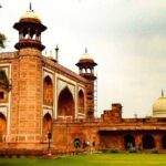 Skip The Line Private Taj Mahal & Agra Fort Day Tour By Car - What Sets This Tour Apart
