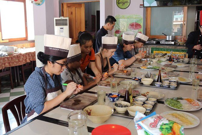 Small-group Cooking Class with Market visiting (4-5 hours) - Why This Tour Works Well