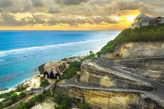 South Bali & Uluwatu Tour - Exploring the South Bali & Uluwatu Tour in Detail