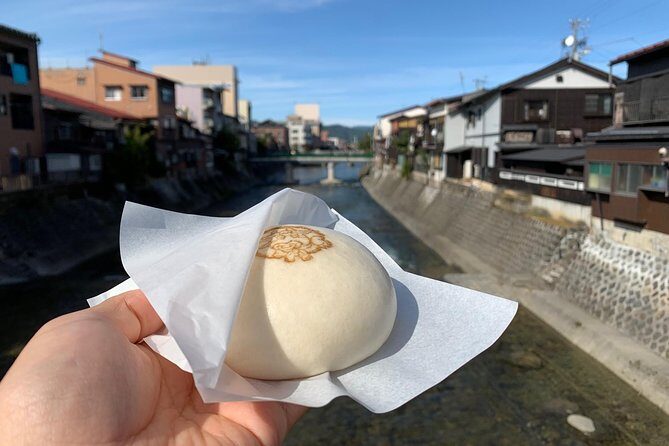 Special Food and Sake Factory Tour in Takayama - In-Depth Review of the Takayama Food & Sake Factory Tour
